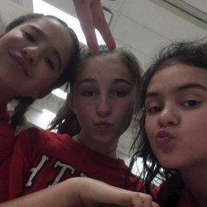 Meet your Posher, Ayla